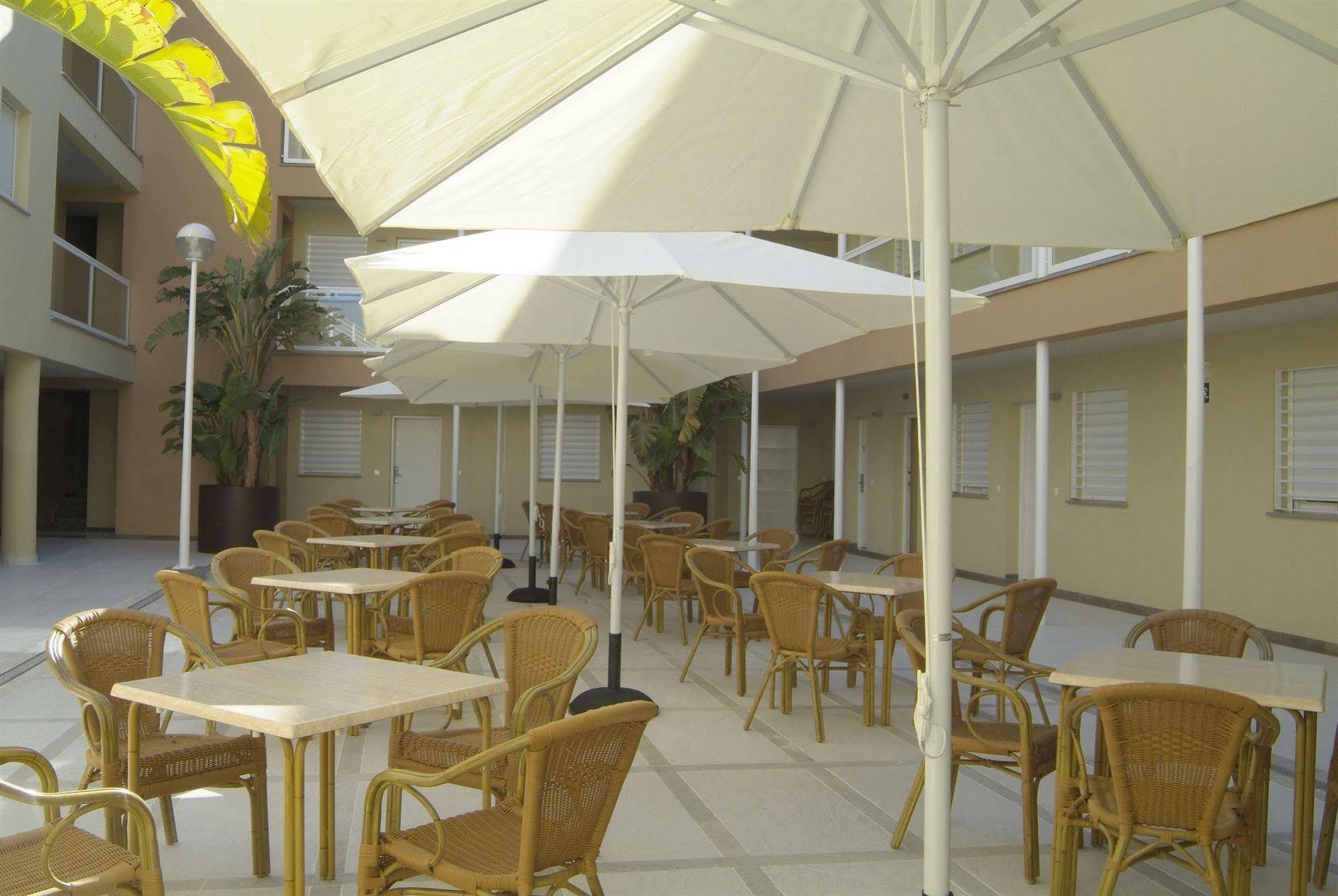 San Pablo Suites Écija Ristorante foto